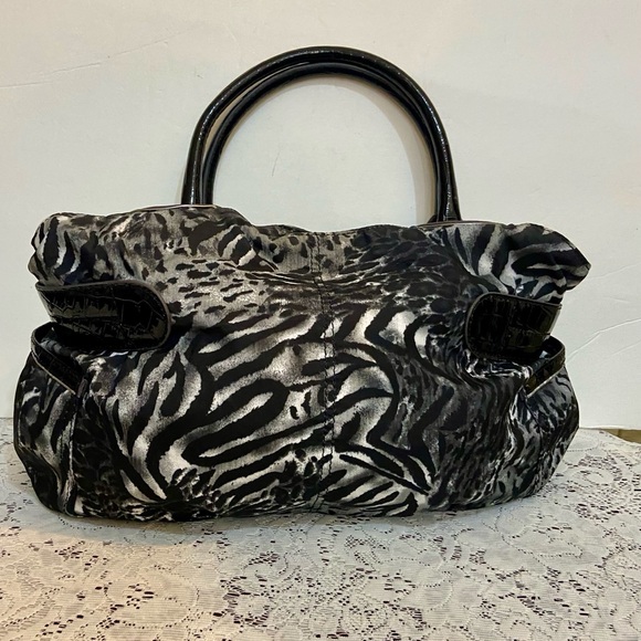 Sienna Ricchi (SR) Black- Gray Zebra Handbag 13.5in L x 10.5in H, x 4.5in W - Picture 3 of 12